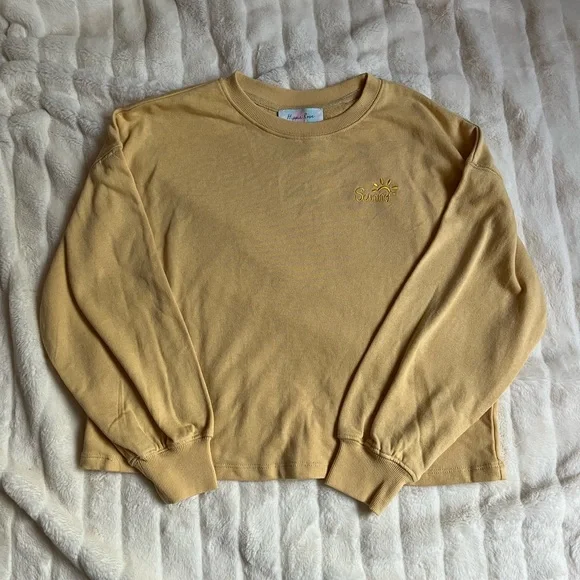 Sunny yellow crew neck NWT - Picture 1 of 5